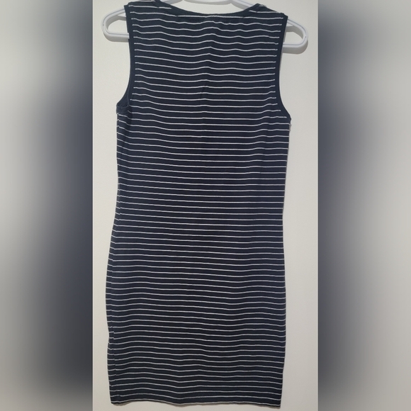 "Only" Dress - Picture 2 of 2